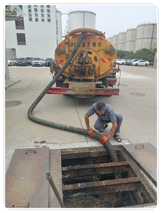 埇桥隔油池清掏